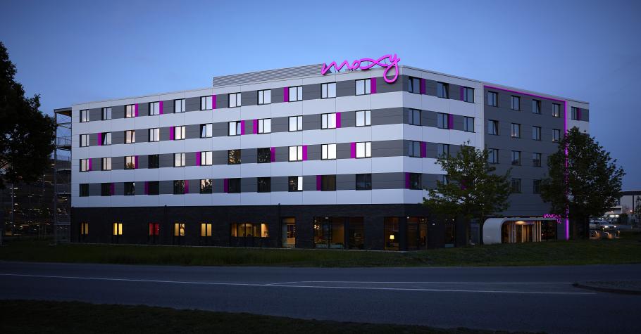 Moxy München Airport // Flughafen Hotel München