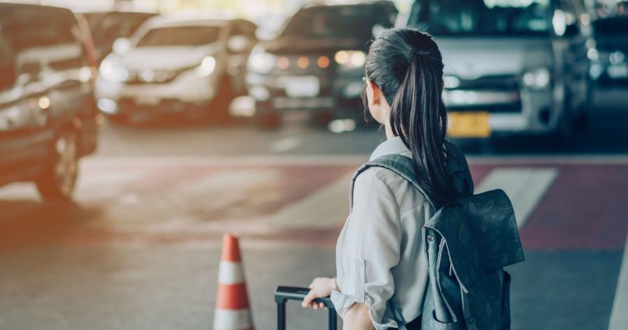 guenstig parken am flughafen berlin brandenburg